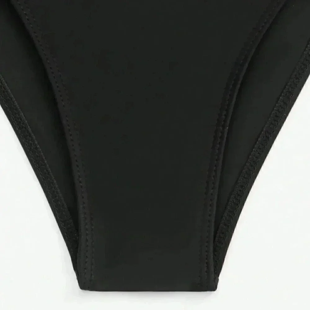 Classic Cut Out Ring Linked One Piece Swimsuit black